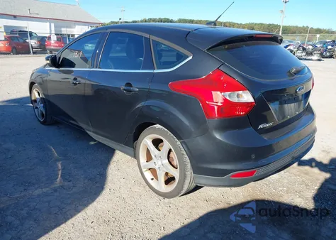2013 Ford Focus Titanium из США, поврежденный, VIN 1FADP3N2XDL141869